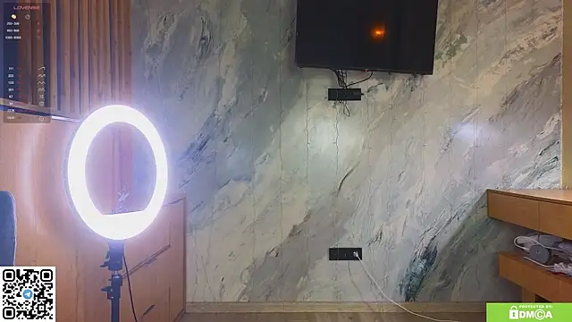 miss bubbles  online show from February 21, 12:55 am