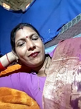 Savita992 online show from February 15, 7:51 am