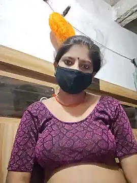 Daisygirl9 online show from July 12, 10:54 pm