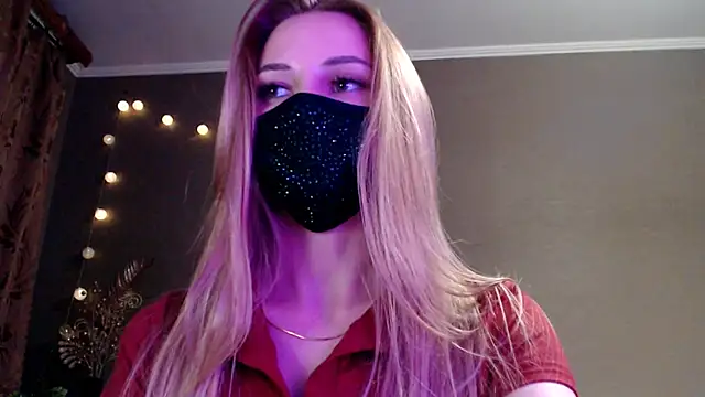 Iris lave online show from April 29, 5:30 pm
