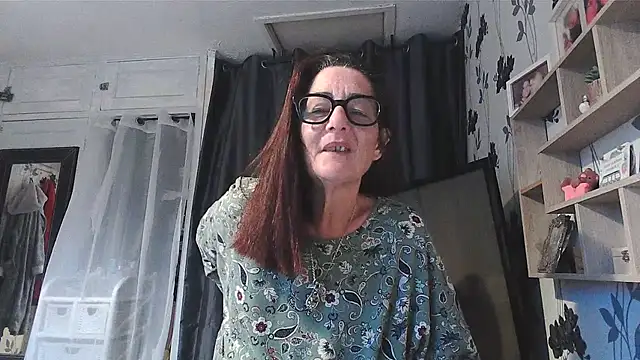 Mistress-Ivy51 online show from May 4, 4:49 am