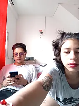 Snapshot of Tendercouple1 chatting on September 11, 9:59 pm Tendercouple1 online show from September 11, 9:59 pm