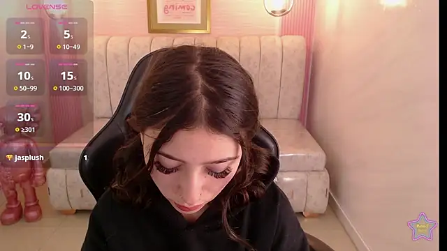 venuss09 s online show from February 12, 2:08 pm