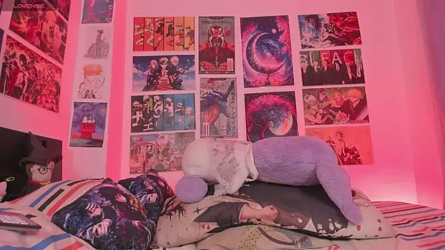FluffyMelons online show from August 5, 11:11 pm