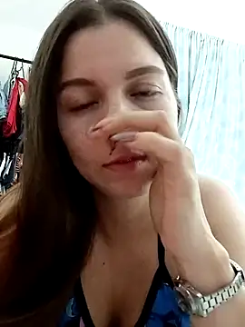 Arianna Moss online show from December 16, 11:21 pm