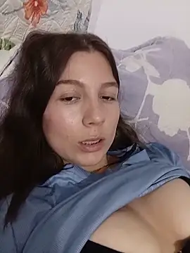 Arianna Moss online show from June 22, 12:04 am