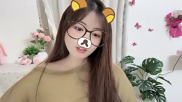 Amelia-babee online show from June 30, 1:10 pm