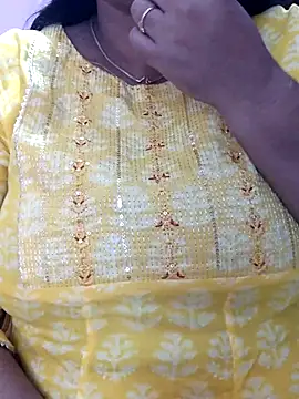 Snapshot of lathikaqueentamil chatting on October 14, 4:09 pm lathikaqueentamil online show from October 14, 4:09 pm