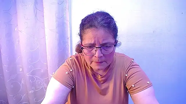 Linda banks  online show from March 31, 2:00 am