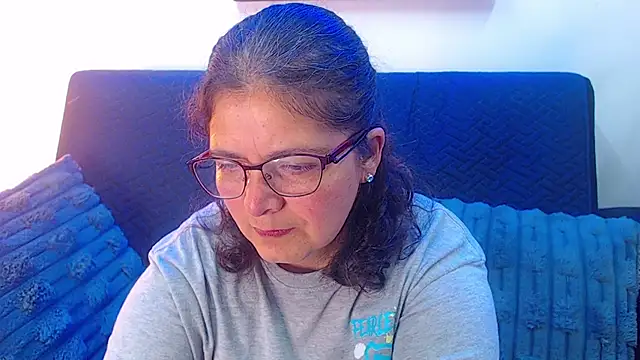 Linda banks  online show from November 14, 1:27 am