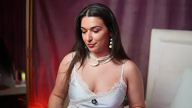 EmmaDallas online show from June 21, 8:02 pm