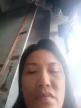 Uniquebeauty32 online show from March 17, 10:14 pm