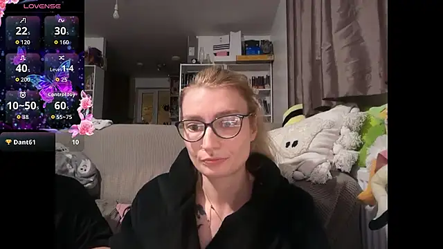 harleyblair online show from April 30, 10:14 pm