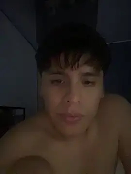 Kailertwink online show from April 3, 3:15 am