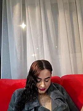 ShineBright88 online show from December 20, 9:30 pm