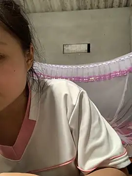 NhuFox online show from November 7, 12:22 pm