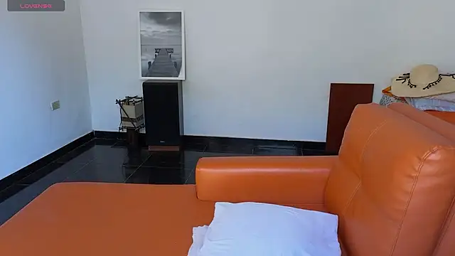 salome rv online show from February 9, 7:05 pm