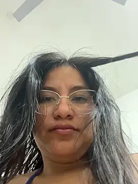 johanageminis online show from September 24, 3:38 am