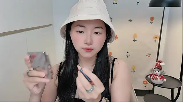 Rosalind xixi online show from May 3, 7:56 am