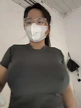 Sex love203 online show from June 8, 5:03 pm
