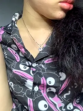 Nguyenha11 online show from November 15, 10:16 am