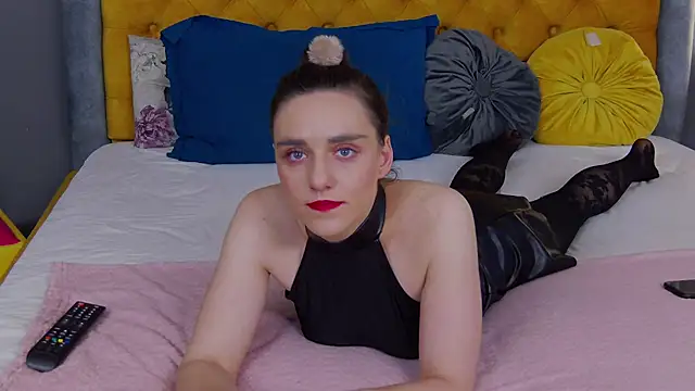 Jessica White  online show from July 16, 4:50 am
