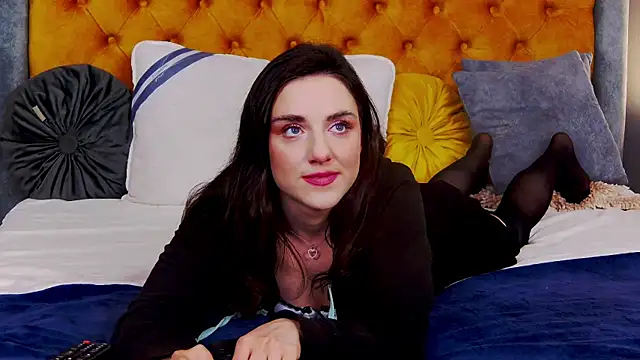 Jessica White  online show from April 29, 4:48 am