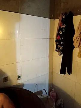 TinTin321 online show from February 27, 1:33 pm