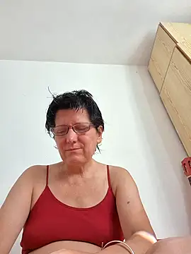 Vera Elle online show from August 2, 5:10 am