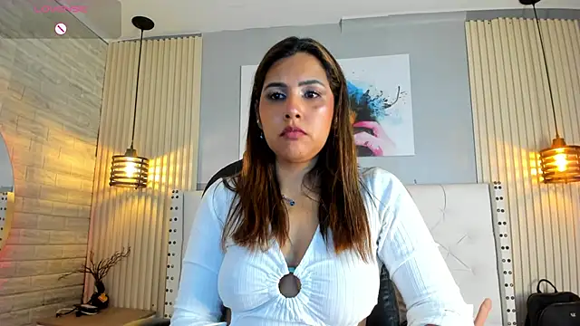 scarletbaker  online show from April 29, 10:26 pm