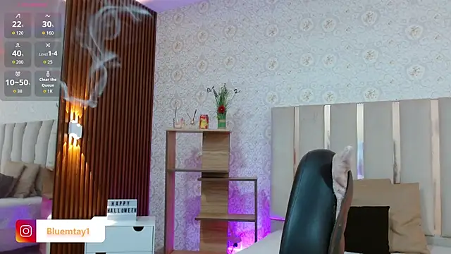 BLUE TAY1 online show from November 6, 12:11 pm