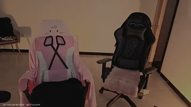 LilithCary online show from March 8, 10:46 pm