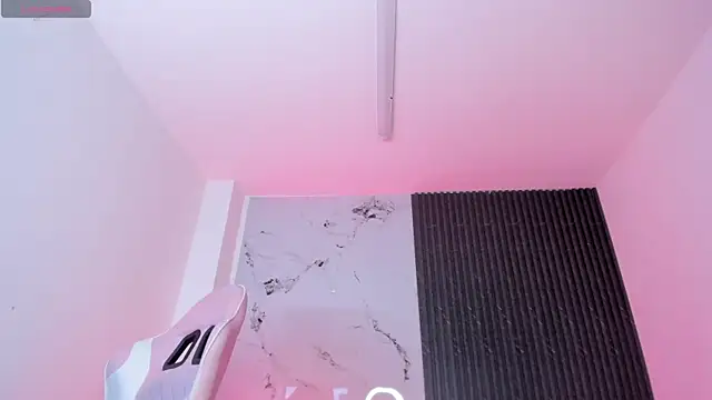 chloesagee online show from July 21, 12:11 am