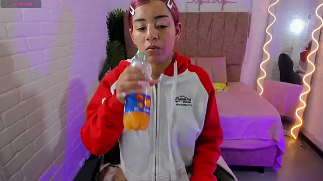 Lalalutsy tay online show from November 21, 7:27 pm