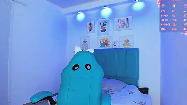 milk candy18 online show from January 14, 11:26 am