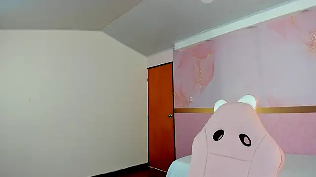 milk candy18 online show from September 27, 12:56 pm