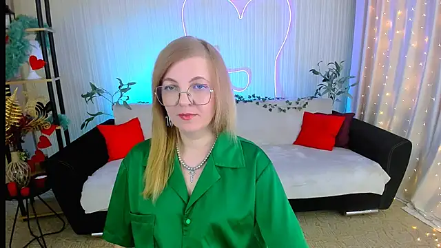 YourUniverser online show from June 16, 9:32 am