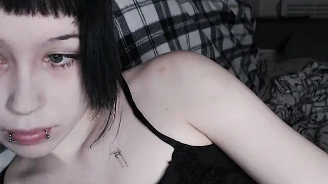  LUCY LAVE online show from October 29, 3:11 am