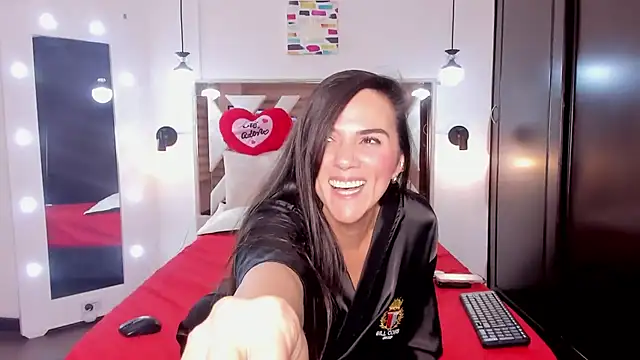 Alijohansonn online show from July 30, 12:33 am
