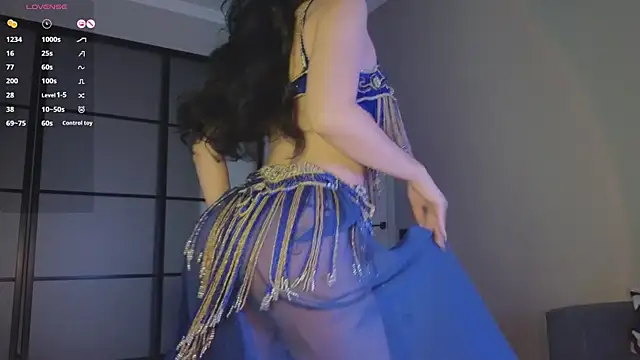 lunajii online show from October 10, 2:44 pm