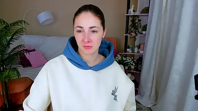 SensitiveSooul online show from October 5, 4:34 pm