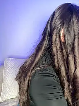 Emilyybennet  online show from June 27, 3:51 am