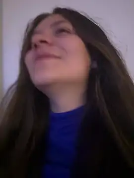 Emilyybennet  online show from July 15, 3:44 am