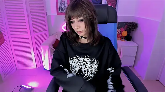 CrystallBloom online show from November 5, 4:12 pm