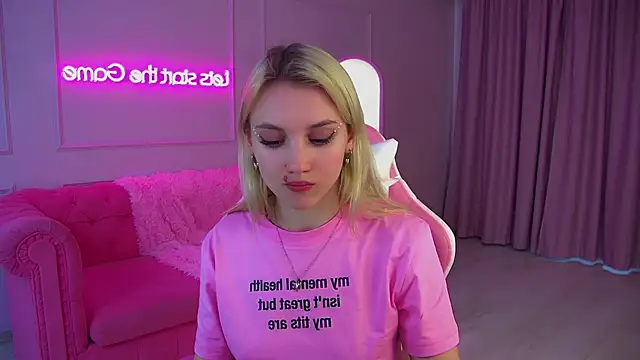 StacyEvances online show from November 14, 6:24 am