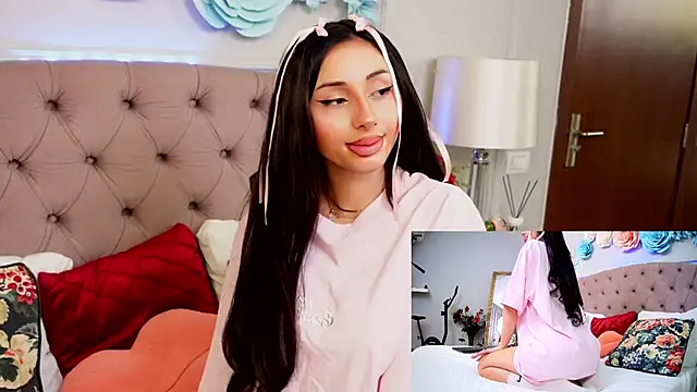 JenniferLovve online show from February 13, 5:53 am