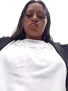 LunaHot 777 online show from February 16, 7:58 pm