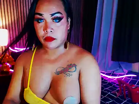 CumFactoryLuna online show from July 12, 9:43 am