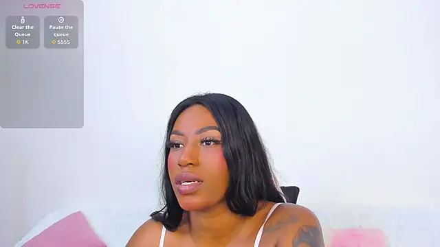 Brandy brown  online show from June 24, 12:31 am