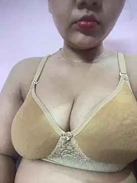 mona 15 online show from February 2, 9:36 pm